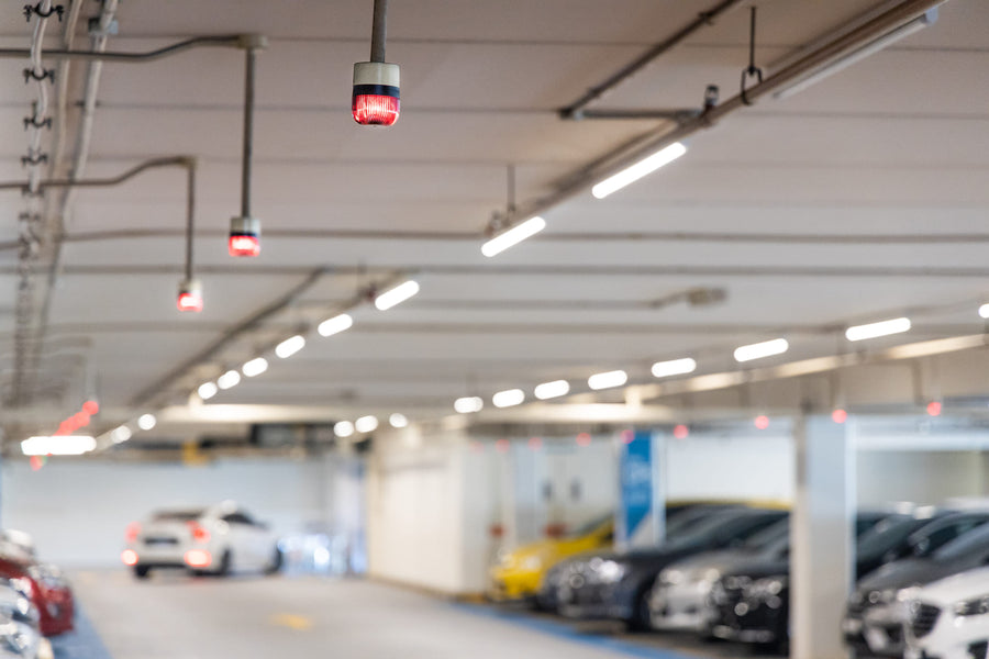 Navigare nei sistemi di parcheggio esteri con una patente internazionale